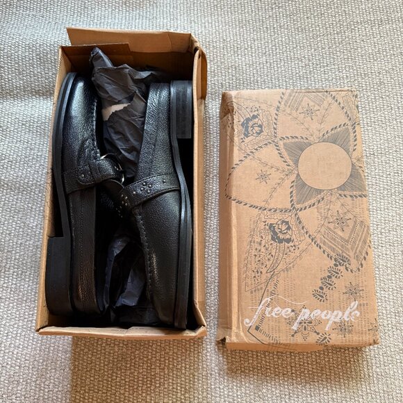 NEW IN BOX Free People Mazie Loafer Mule in Black Leather - Size 7.5 - Picture 4 of 6